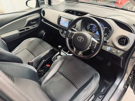 2016 Toyota Yaris - photo 9