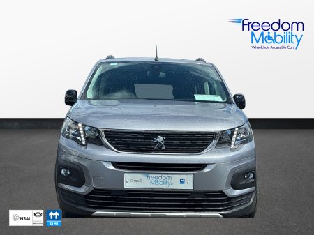 2023 Peugeot Rifter - photo 7