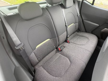 2027 Kia EV2 - photo 10