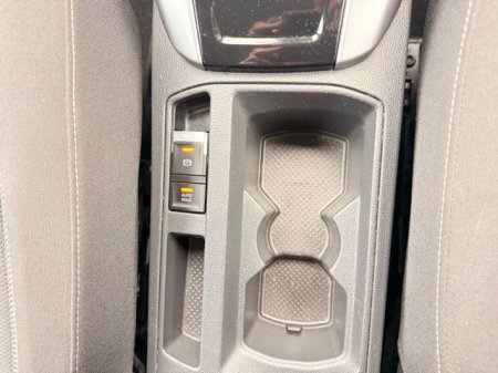 2024 Volkswagen T-Roc - photo 33