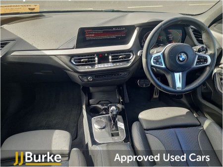 2021 BMW 1-Series - photo 9