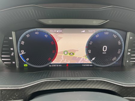 2022 Skoda Superb - photo 11