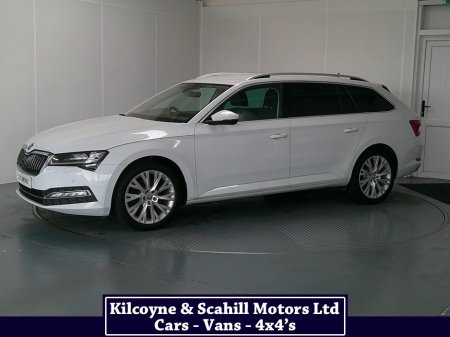 2022 Skoda Superb - photo 3