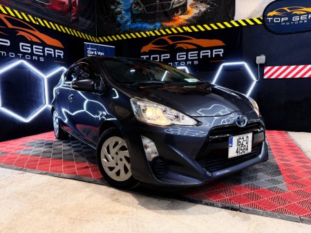 2016 Toyota Aqua 1.8 Hybrid