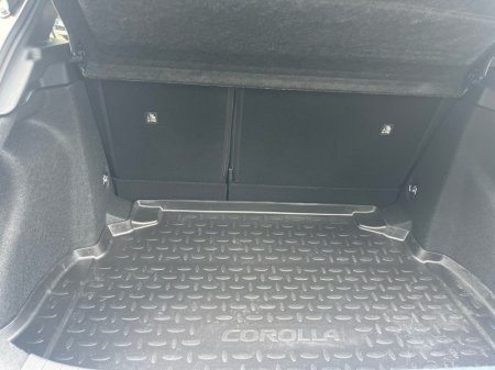 2024 Toyota Corolla - photo 10
