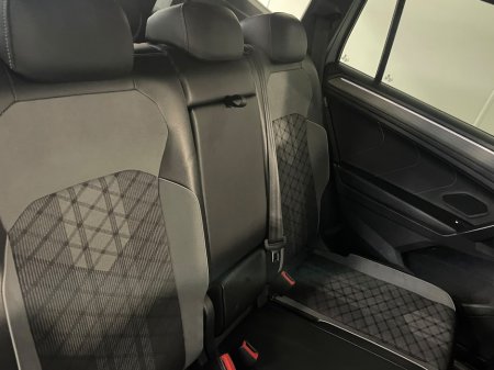 2024 Volkswagen Tiguan Allspace - photo 9