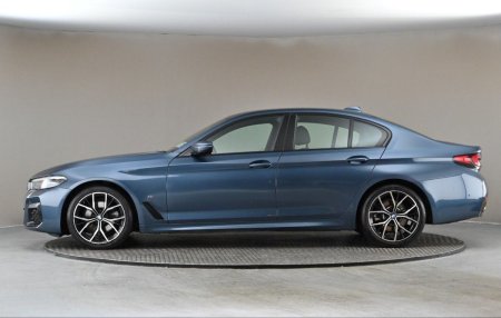 2023 BMW 5-Series - photo 5