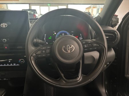 2026 Toyota Yaris Cross - photo 9