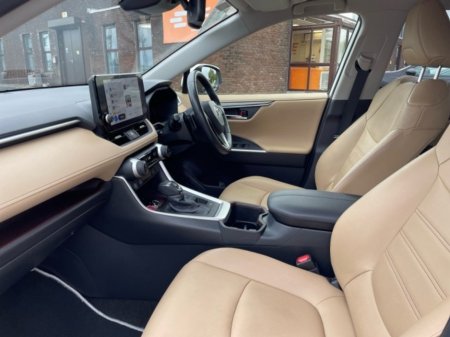 2023 Toyota RAV4 - photo 9