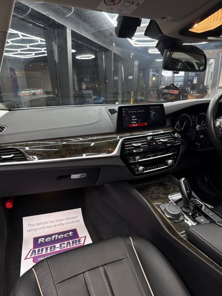 2018 BMW 5-Series - photo 10