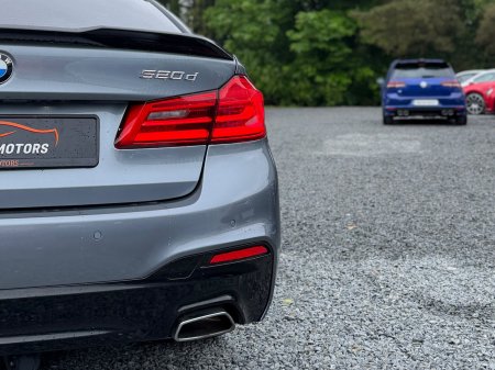 2020 BMW 5-Series - photo 12