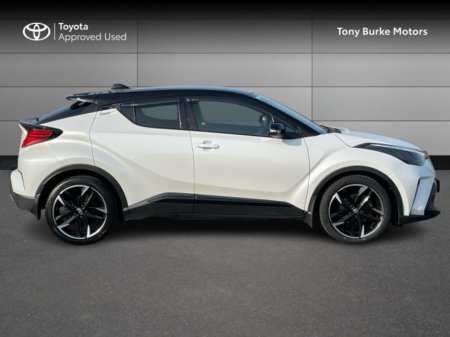 2022 Toyota C-HR - photo 3