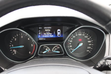 2018 Ford Focus - photo 16