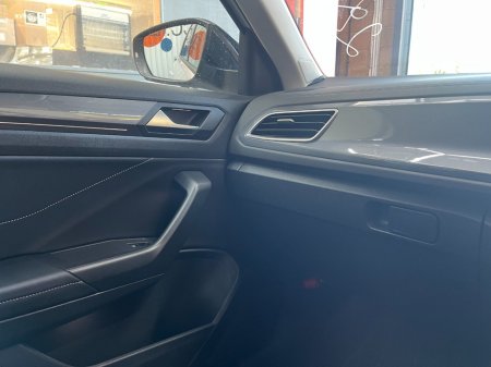 2023 Volkswagen T-Roc - photo 15