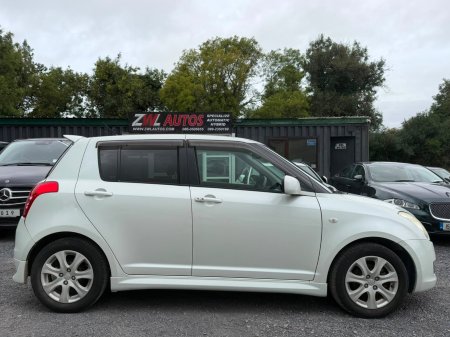 2009 Suzuki Swift - photo 4