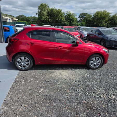 2016 Mazda Demio - photo 7