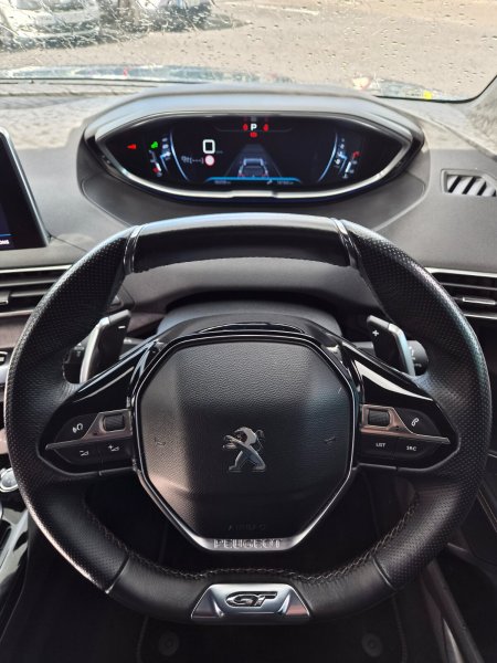 2018 Peugeot 5008 - photo 22