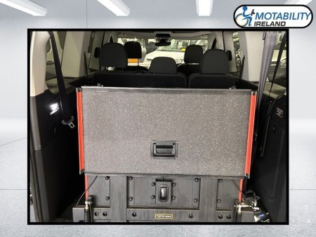 2023 Ford Tourneo Connect - photo 7