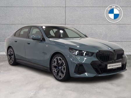 2025 BMW 5-Series 530e M Sport