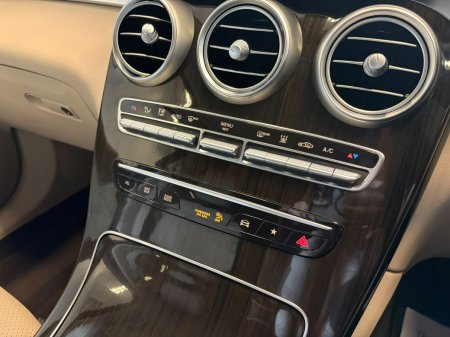 2021 Mercedes-Benz GLC - photo 36
