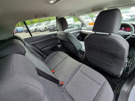 2024 Volkswagen Golf - photo 11