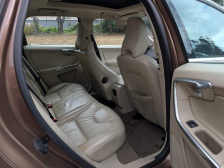 2011 Volvo XC60 - photo 6