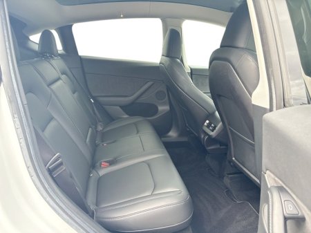 2023 Tesla Model Y - photo 17