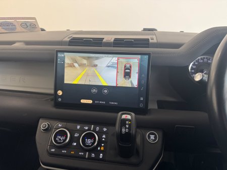 2022 Land Rover Defender - photo 8