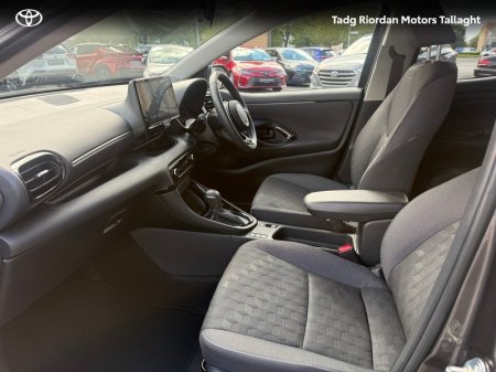 2024 Toyota Yaris - photo 6
