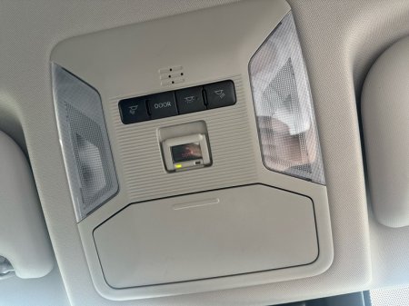 2025 Toyota RAV4 - photo 18