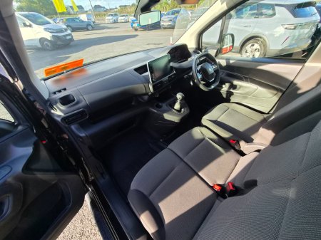 2024 Peugeot Partner - photo 13