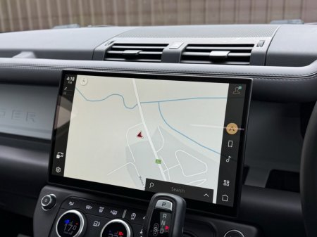 2025 Land Rover Defender - photo 20