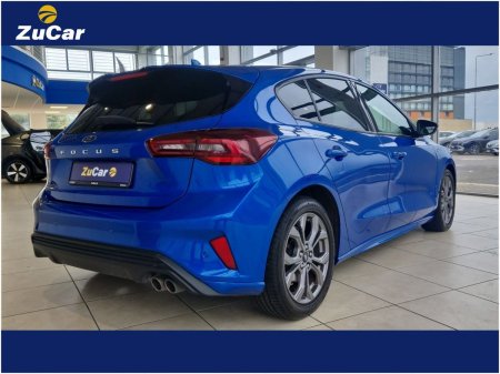 2022 Ford Focus - photo 3