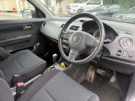 2009 Suzuki Swift - photo 12