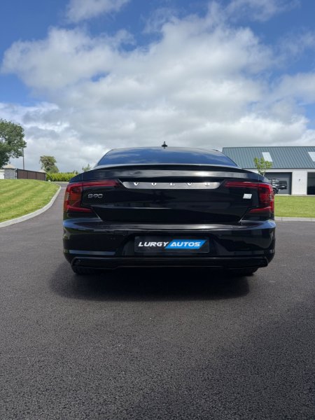 2021 Volvo S90 - photo 4