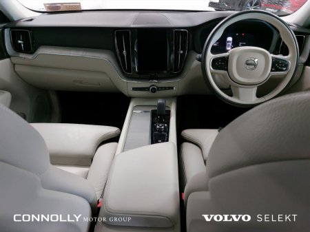 2025 Volvo XC60 - photo 4
