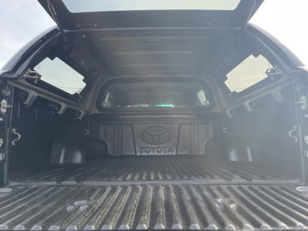 2020 Toyota Hilux - photo 13