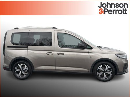 2027 Ford Tourneo Connect - photo 25