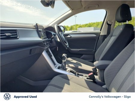 2023 Volkswagen T-Roc - photo 4