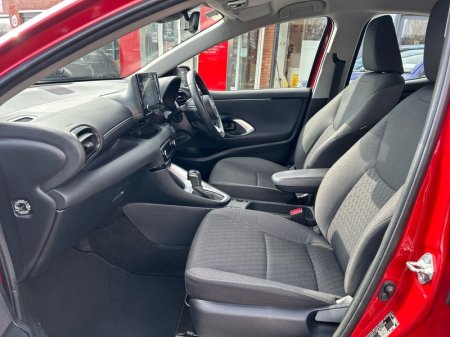 2023 Toyota Yaris - photo 6