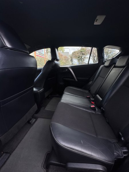 2016 Toyota RAV4 - photo 14