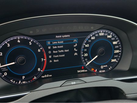 2017 Volkswagen Passat - photo 18