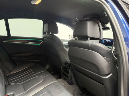 2021 BMW 5-Series - photo 11