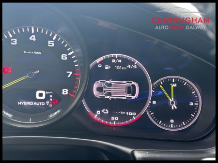 2022 Porsche Panamera - photo 25