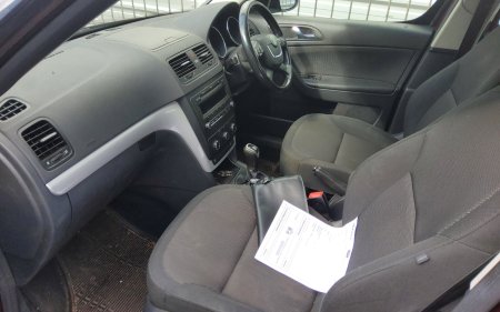 2011 Skoda Yeti - photo 10