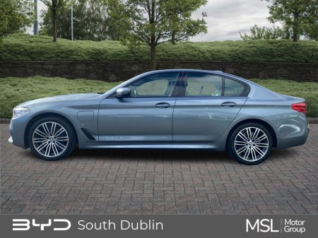 2020 BMW 5-Series - photo 6
