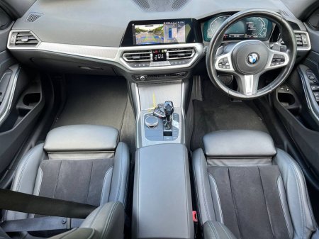 2021 BMW 3-Series - photo 10