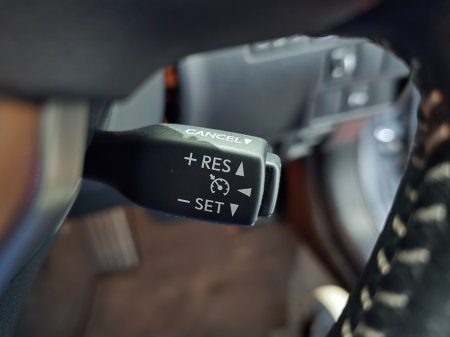 2016 Lexus IS - photo 20