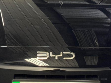 2025 BYD SEAL - photo 28