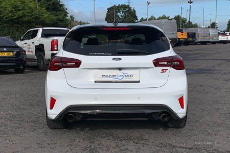 2023 Ford Focus - photo 5